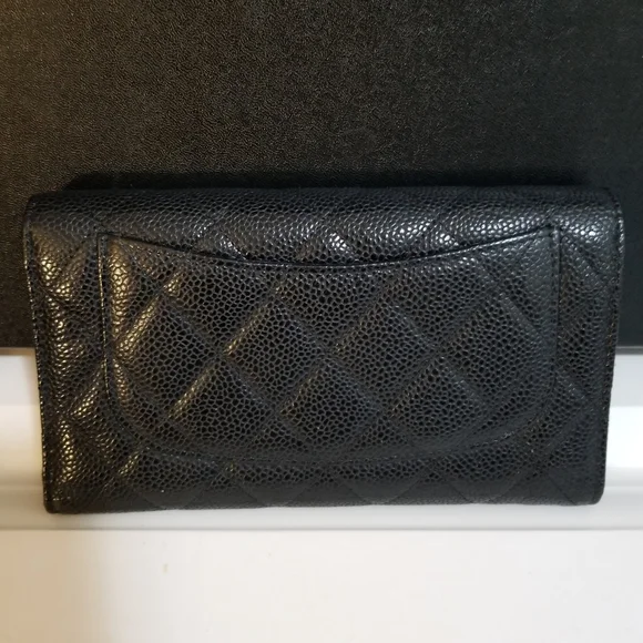🆕️Chanel XL Caviar Flap Trifold Wallet - Picture 4 of 17